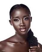 модель Девушка модель Ayisha from Гана