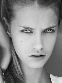 Julia Rose - a model from Russia | Model Management