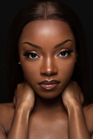 New face femme Mannequin Ebony from Canada