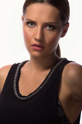 New face female model Laura from United Kingdom