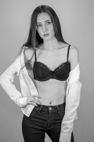 New face female model Giuliana from Argentina