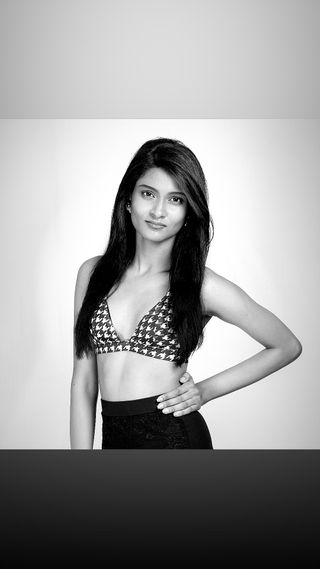 New Face weiblich Model Yamini from Indien
