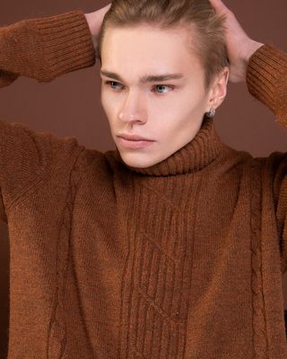 New face maschile modello Osamu from Belarus