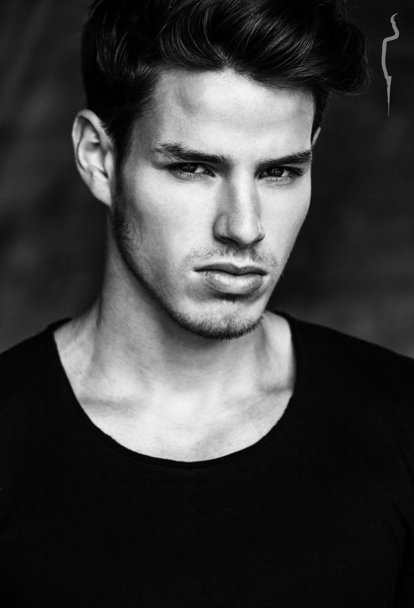 Alex Valentin - a model from France | Model Management - 817 x 1200 jpeg 76kB