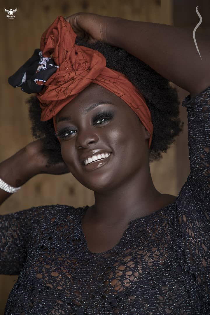 Yousra ADECHOKAN - a model from Benin | Model Management