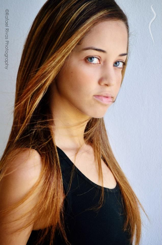 carolai lopez - a model from United States | Model Management