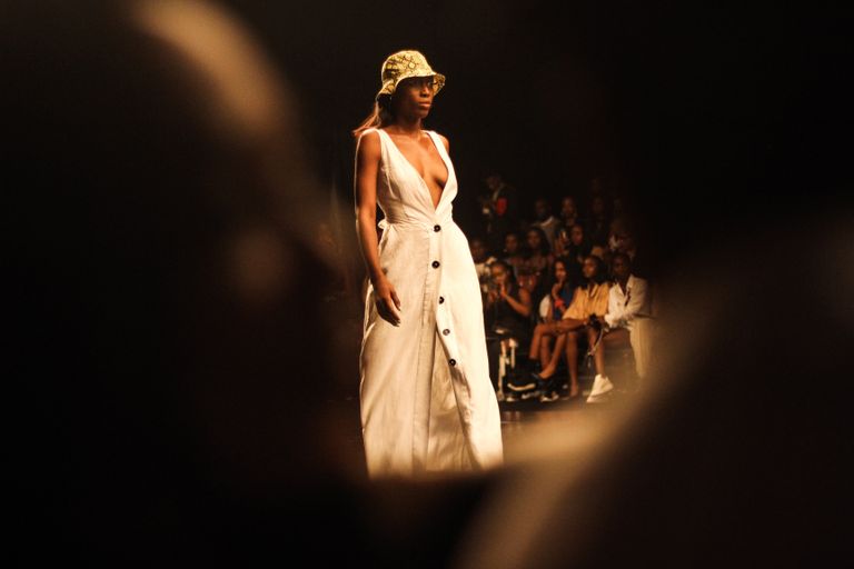 Small Steps For Womankind: 90% Of New York Fashion Week Shows Featured At  Least One Black Model