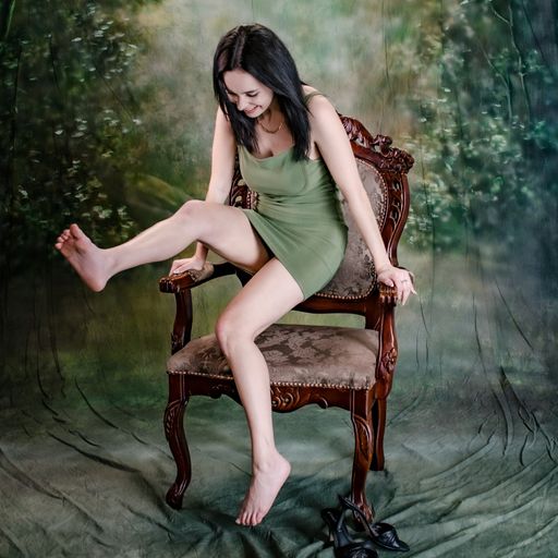 Portrait Photography Tips and Female Poses