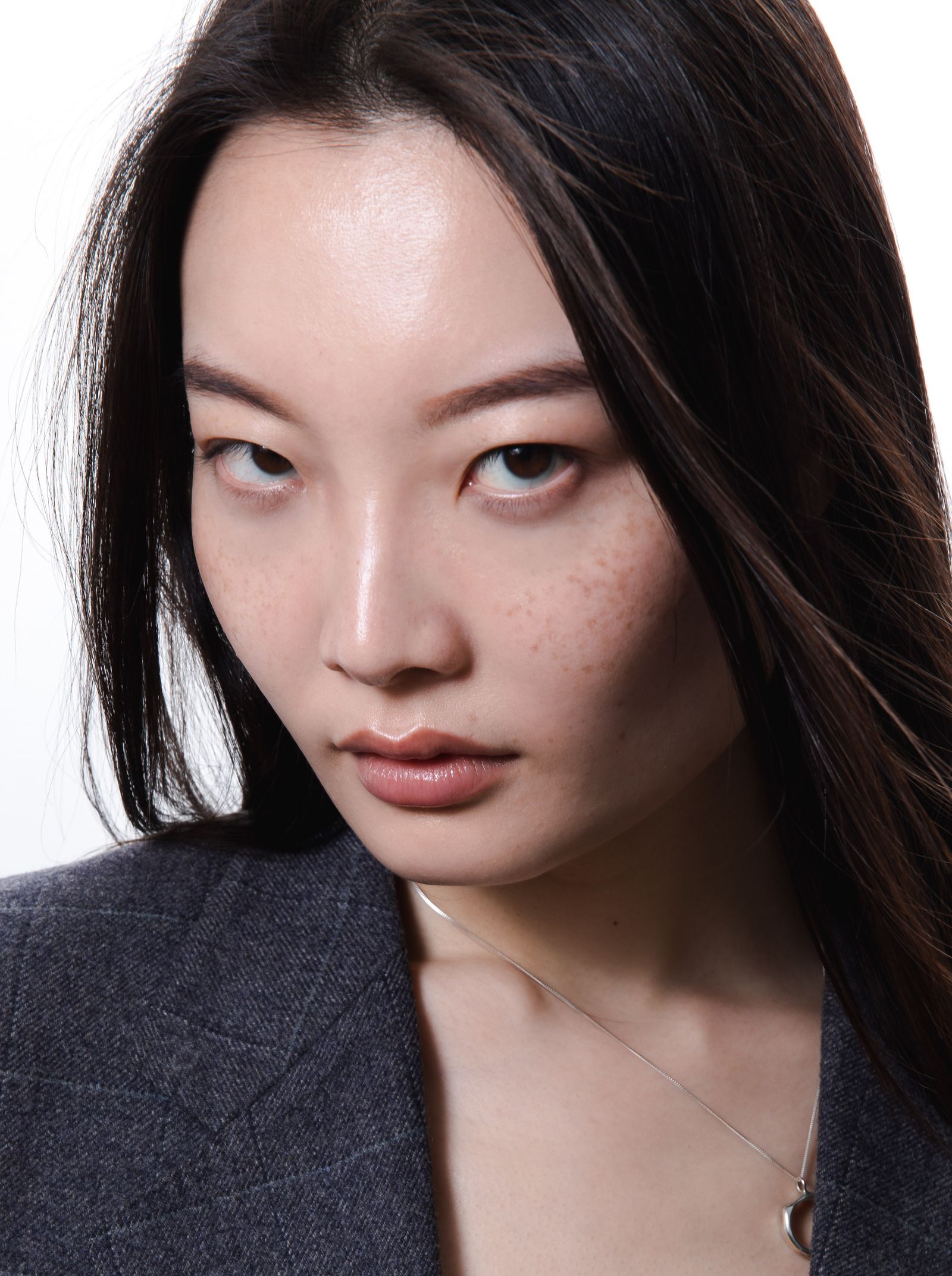 Chihiro - a model from Paris, France