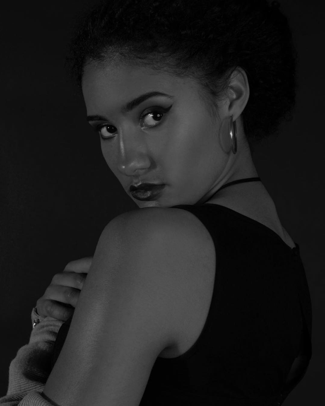 Mia - a model from London, United Kingdom