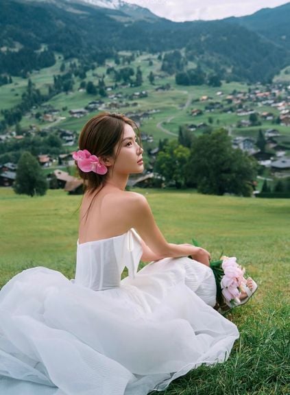 NYC Outdoor Wedding Dress Photoshoot!