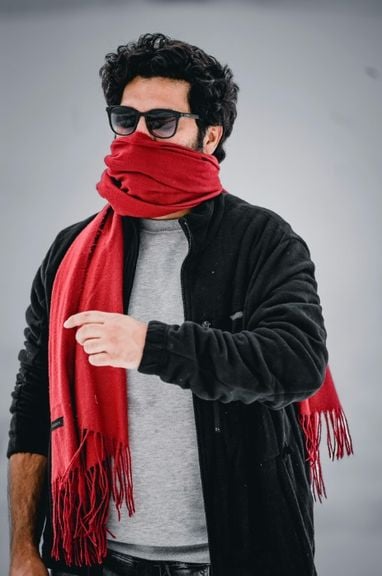 Social Media Shoot for a Scarf Brand (PAID)