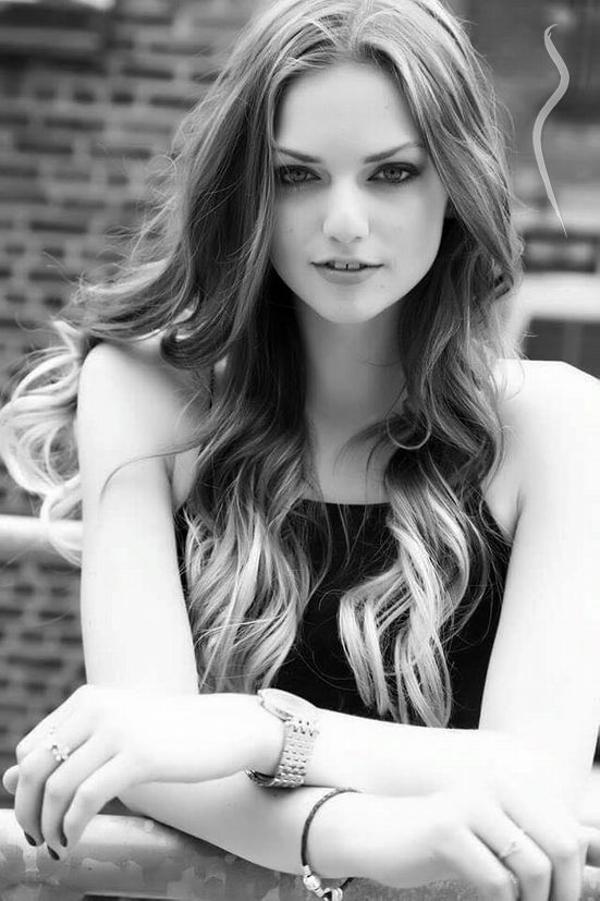 Emily Seward - a model from United Kingdom | Model Management