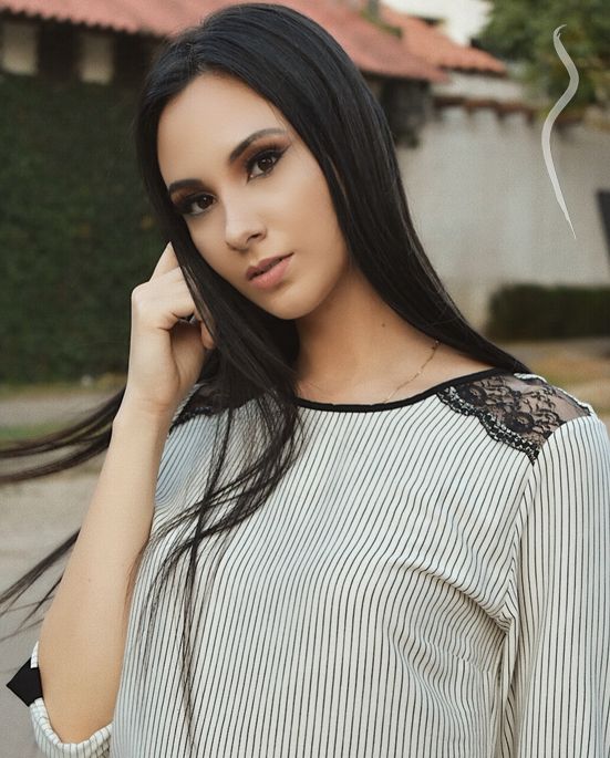 Fernanda Balcázar Cortez - a model from Bolivia | Model Management