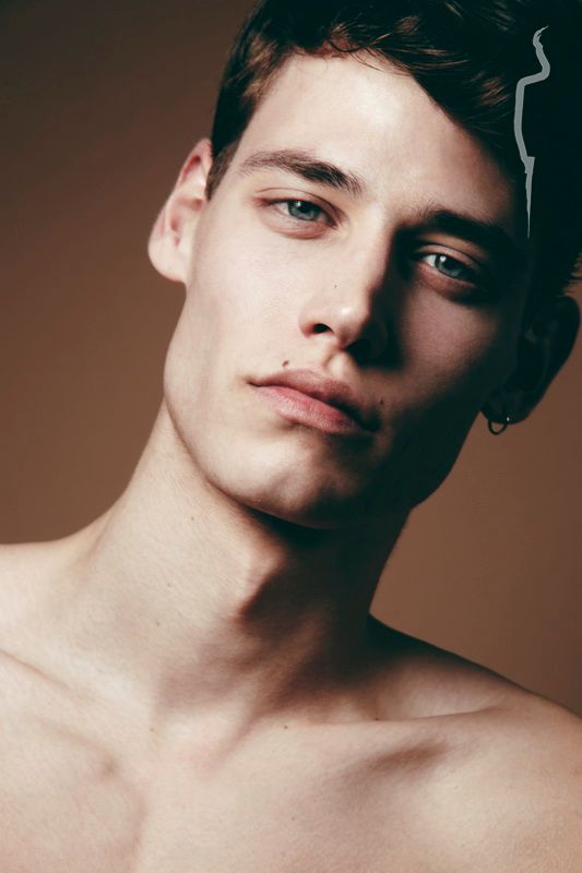 Florian DesBiendras - a model from France | Model Management