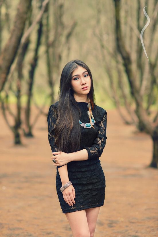 Jessica Olivia a model from Indonesia Model Management