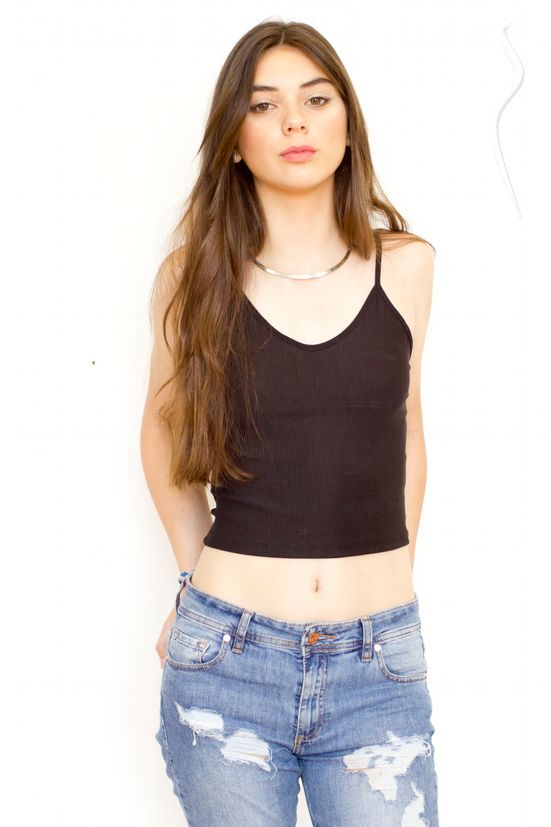 Lola Gamarra - a model from Argentina | Model Management - 551 x 827 jpeg 41kB