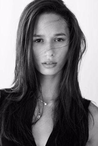  Female model Gabriela from France