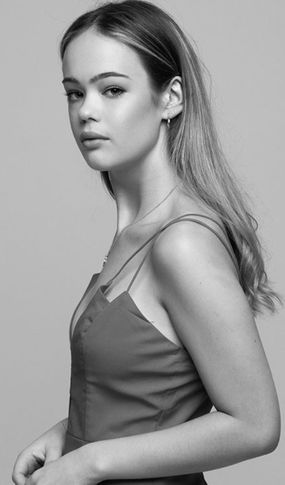  Female model Breanna from New Zealand