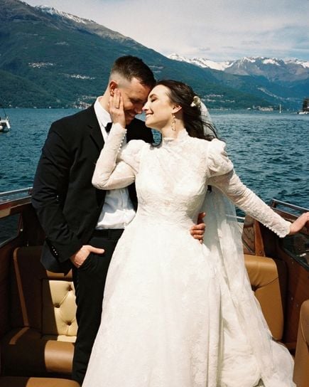 Lake Como Bridal styled photoshoot on a boat